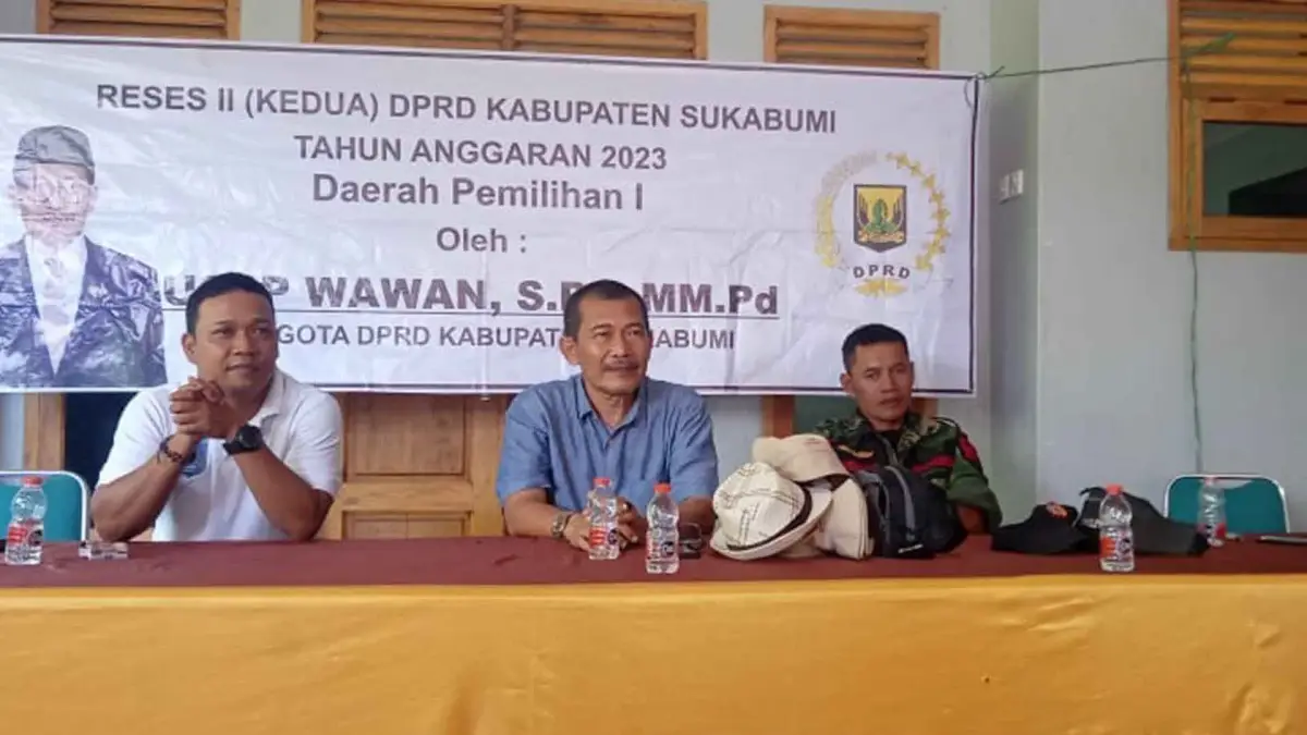 Anggota DPRD Kabupaten Sukabumi Usep Wawan melakukan reses ke-II tahun anggaran 2023 di Desa Damarraja Kecamatan Warungkiara. (Sumber : Istimewa)